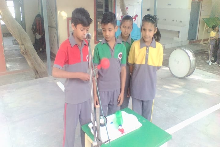Yash Vidya Mandir-Science Activity