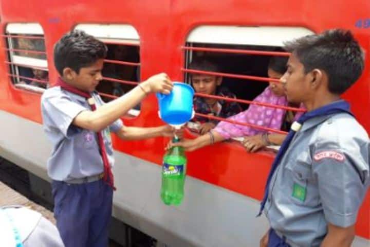 Yash Vidya Mandir-Social Service