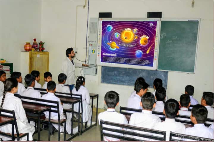 Zenith Public School-Digital Room