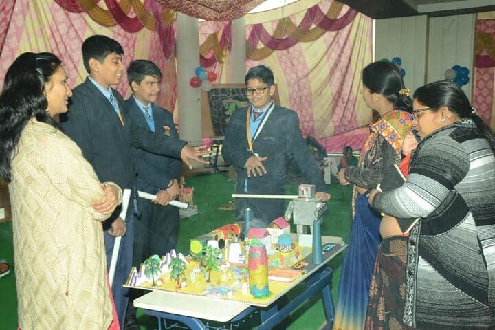 Zennext Public School-School Exhibition