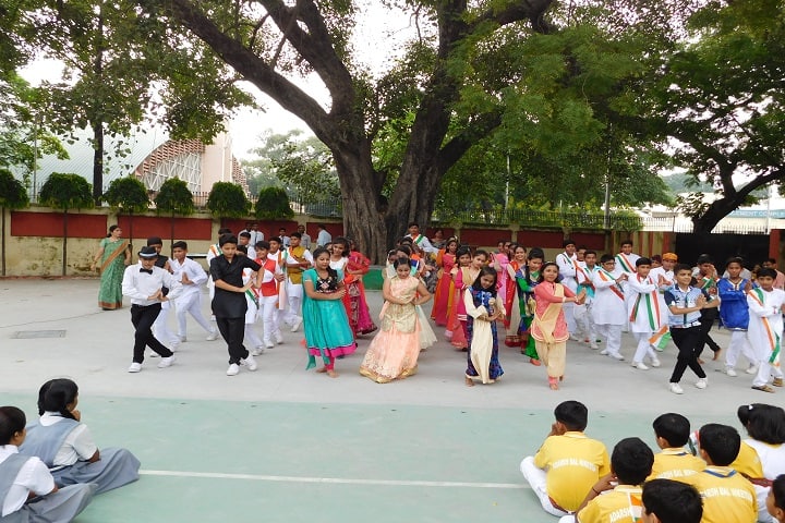 Adarsh Bal Nikethan Senior Secondary School-Dance Performance