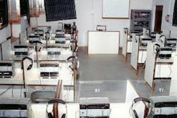 Army Public School-Language Lab