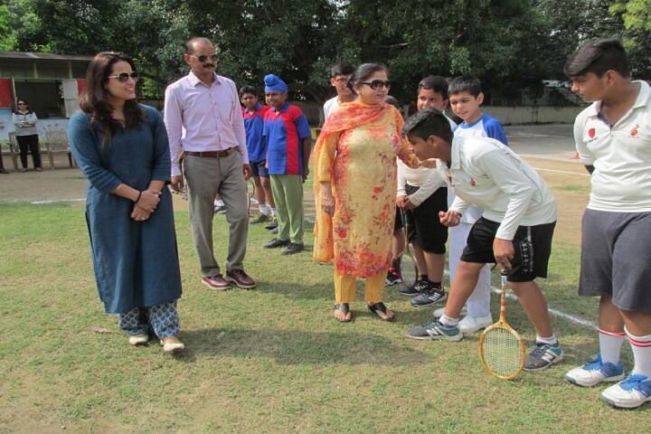 Ishwar Singh Dev Samaj Senior Secondary School-Sports Team