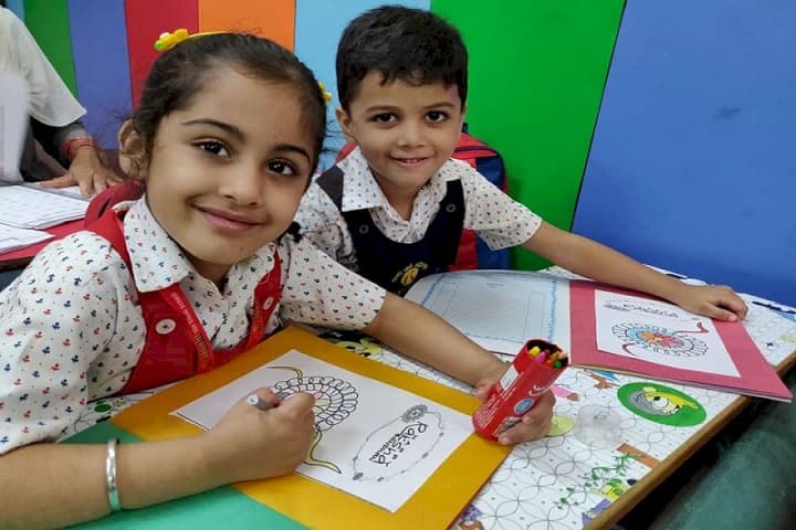 Aurum The Global School-Rakhi Making Competition