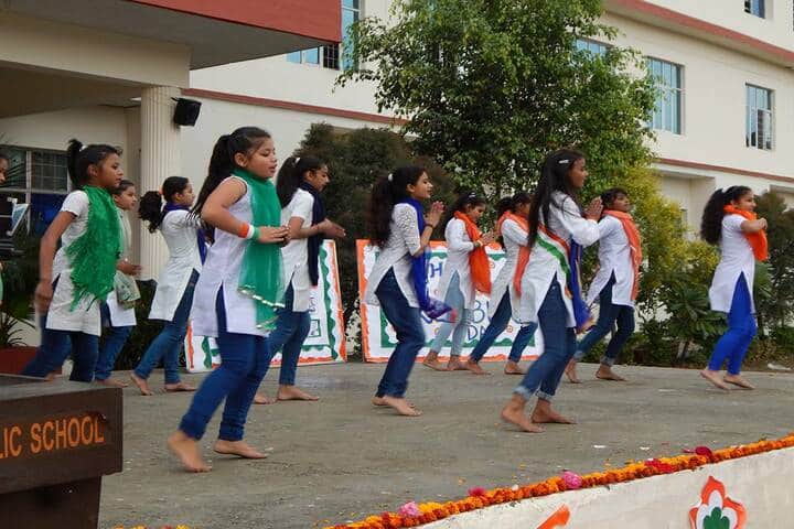 Baluni Public School-Dance Independence Day Celebrations