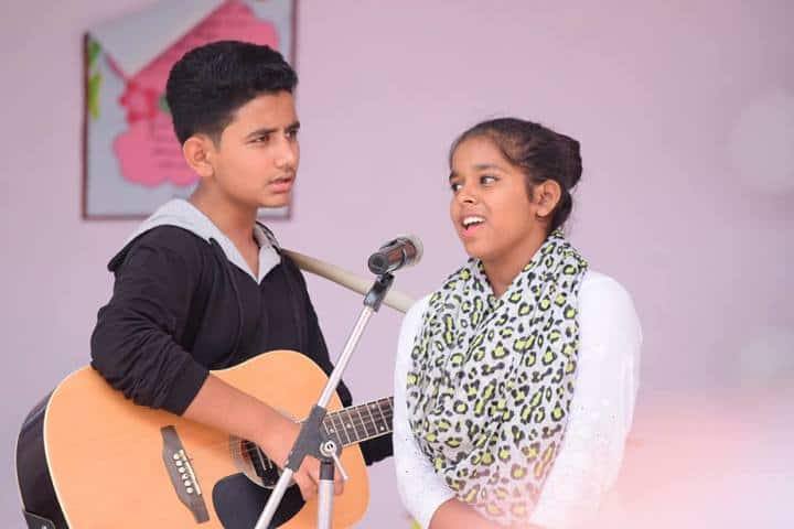 Bright Angels School-Singing