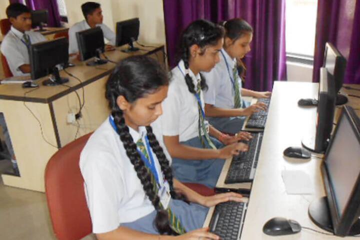 Bristol Public School-Computer Lab