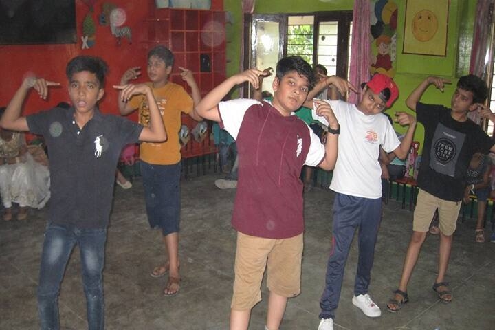 Chandra Shaikhar Senior Secondary Public School-Danceroom