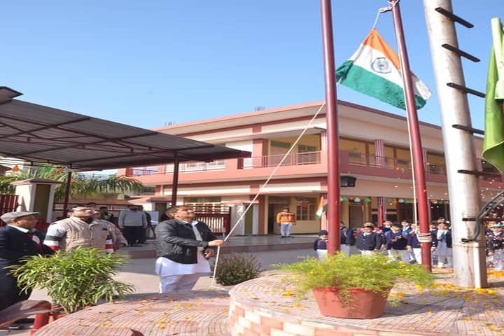 Charat Niketan Vishwa Bharti Public School-Flag Hosting