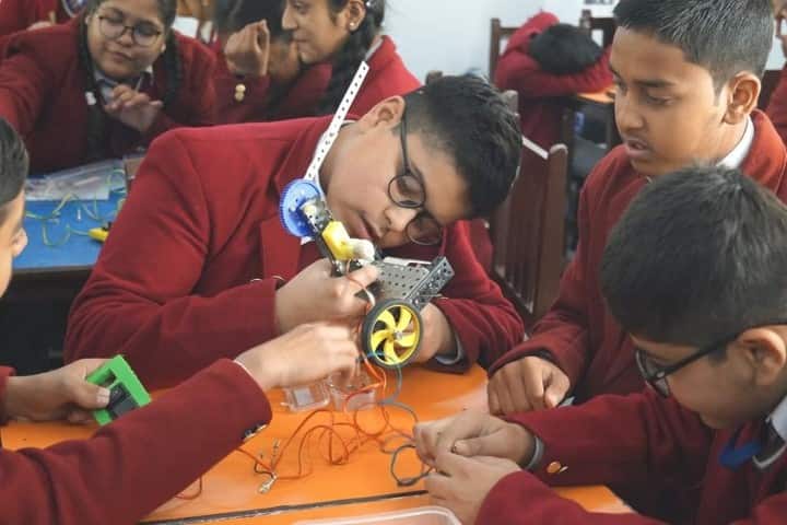 D S B International Public School-Science Project