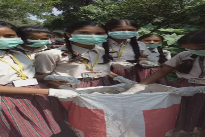 DAV Centenary Public School-Swacch Bharat Abhiyan