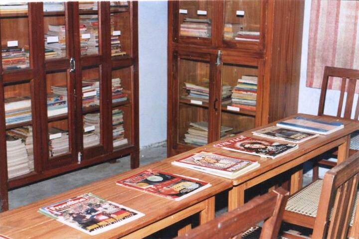 Dawa Rinjue School-Library