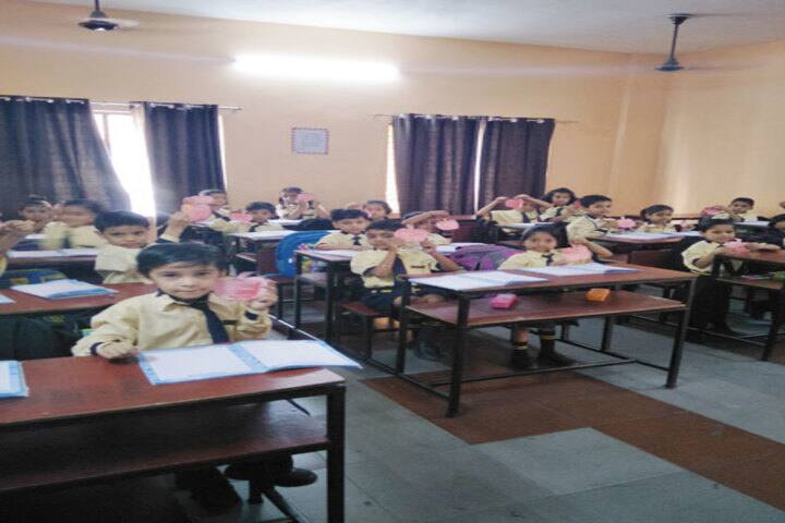 Diksha Rising Stars Public School-Classroom