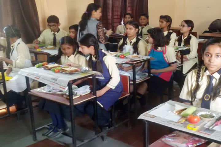Diksha Rising Stars Public School-Salad Making Competition