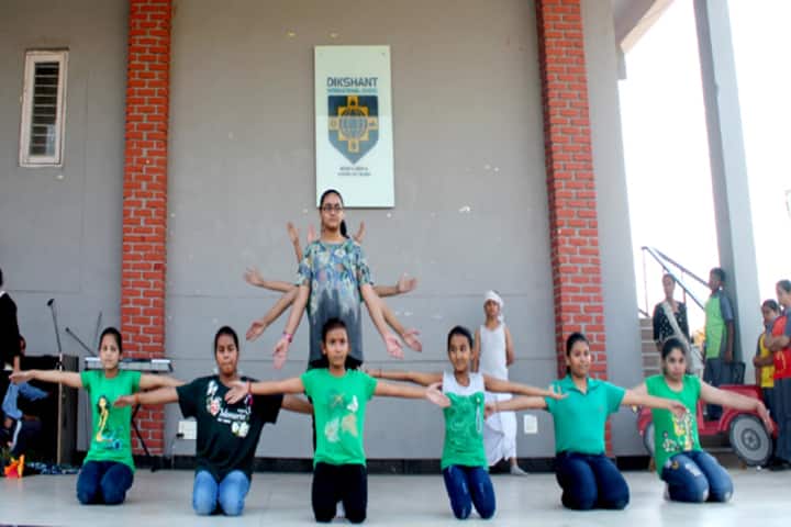 Dikshant International School-Earth Day Celebrations