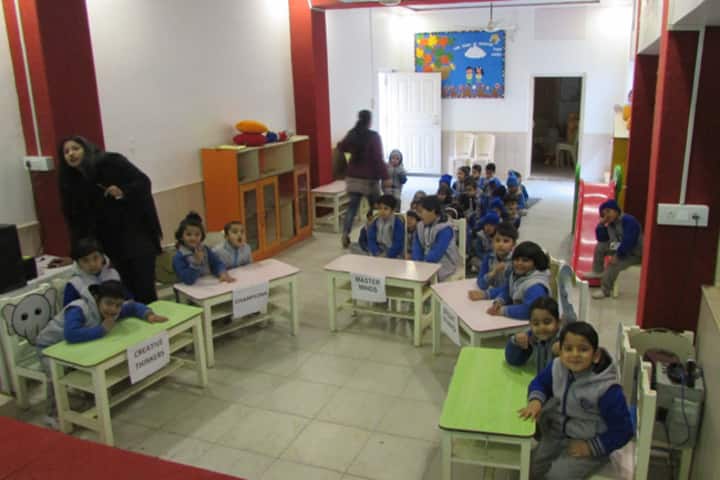 Dikshant International School-Quiz Competition