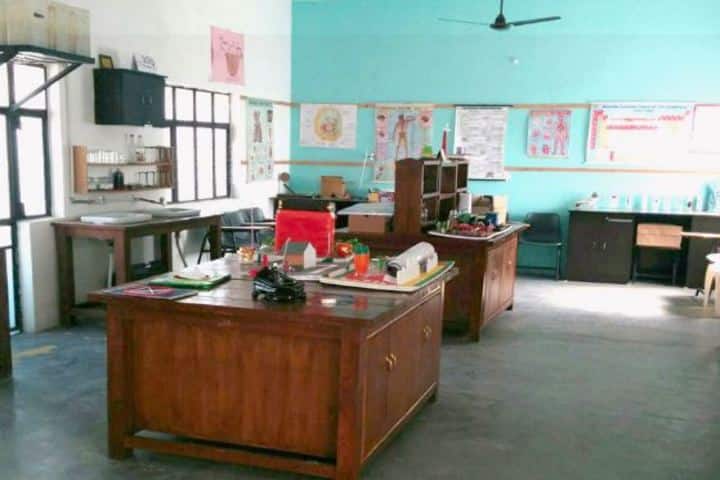 Doon Convent School-Science Labs