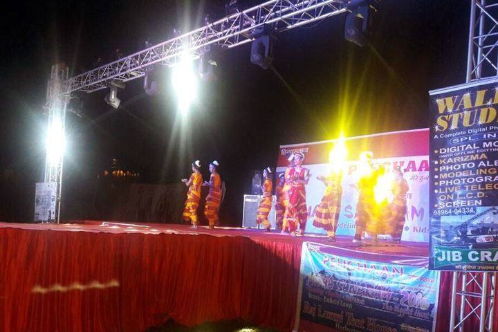Doon Heritage School-Culturals