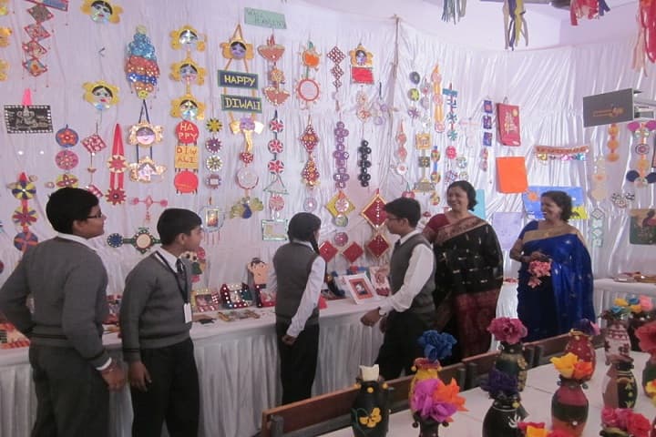 Doon Public School-Art
