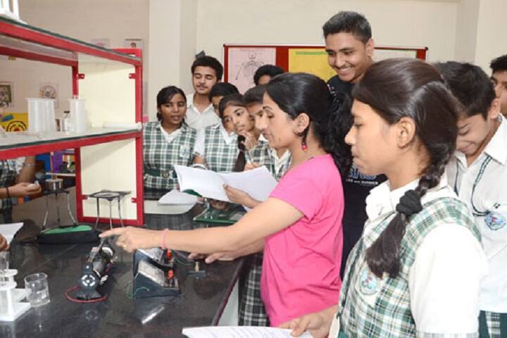 Kundan International School-Laboratory