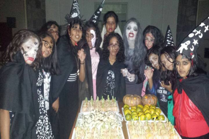 Ecole Globale Girls International School-Hallowen Day
