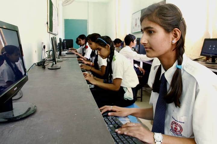 Fylfot Public School-Computer Lab