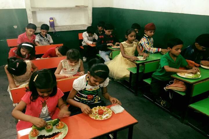 Green Wood Public School-Decoration Activity