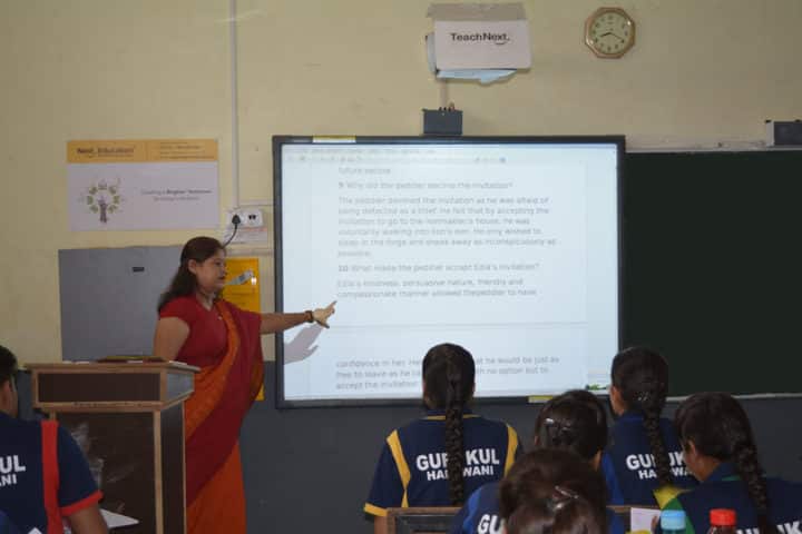 Gurukul International School-Smart ClassRooms
