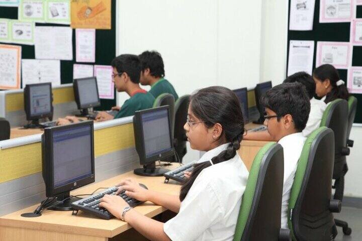 Gyan Bharti Public Shcool-Computer lab