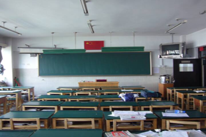 Holy Wisdom School-Classroom