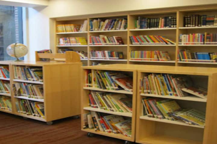 Holy Wisdom School-Library