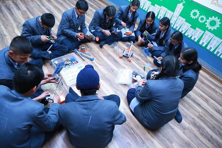 Jaycees Public School-Robotics Lab