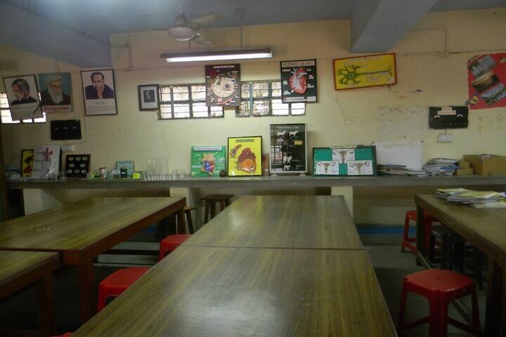 Kendriya Vidyalaya-Biology Lab