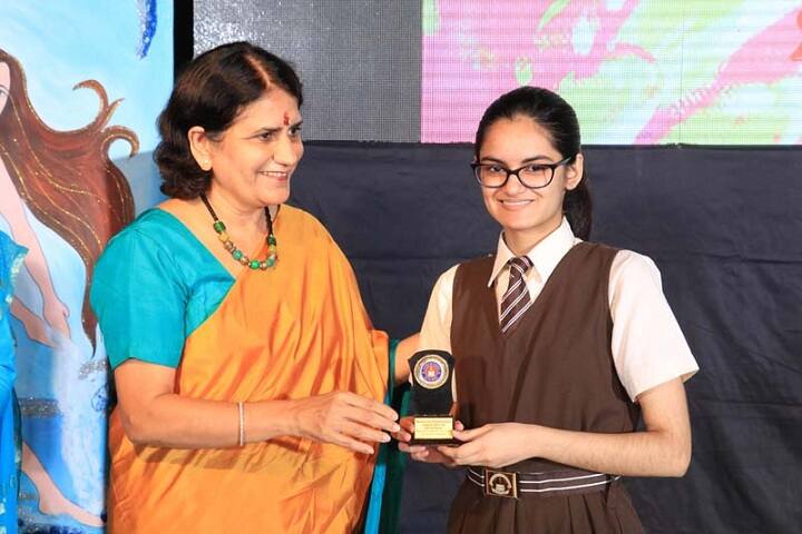 Shishu Niketan Model School Society-Prize Distribution