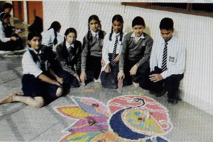 Sri Guru Gobind Singh Collegiate Public School-Rangoli Competitions