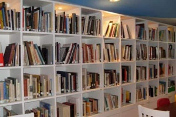 Mohinder Singh Memial Public School-Library