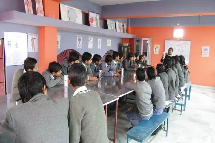 Montfort Children Academy-Biology Lab
