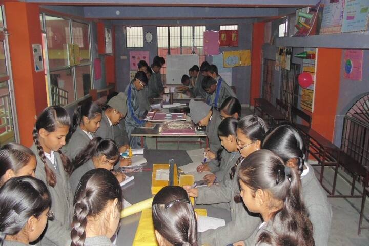 Montfort Children Academy-Library