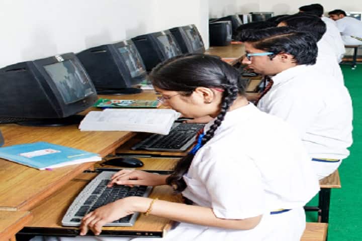 Montfort School-Computer Lab