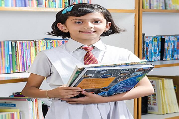 Montfort School-Library