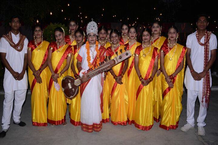 Mother India Public School-Singing