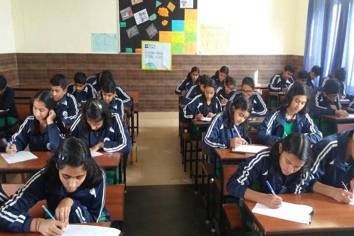 Mount Litera Zee School-Classroom