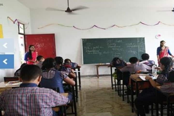 Persistent Students Nest Higher Secondary School-Classroom