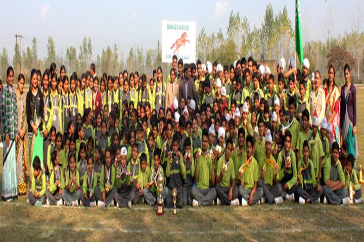 Riverdale International School-Prizes
