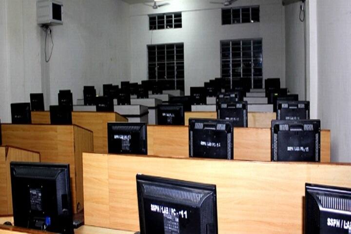 Roorkee Public Senior Secondary School-Computer Lab