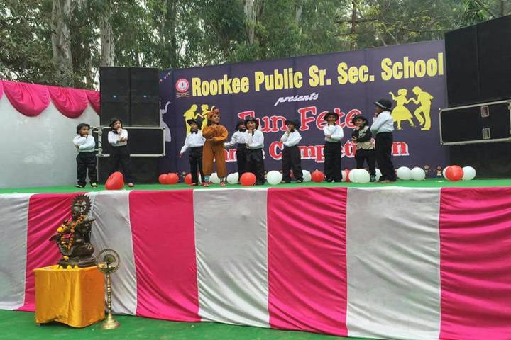 Roorkee Public Senior Secondary School-Dance Performance