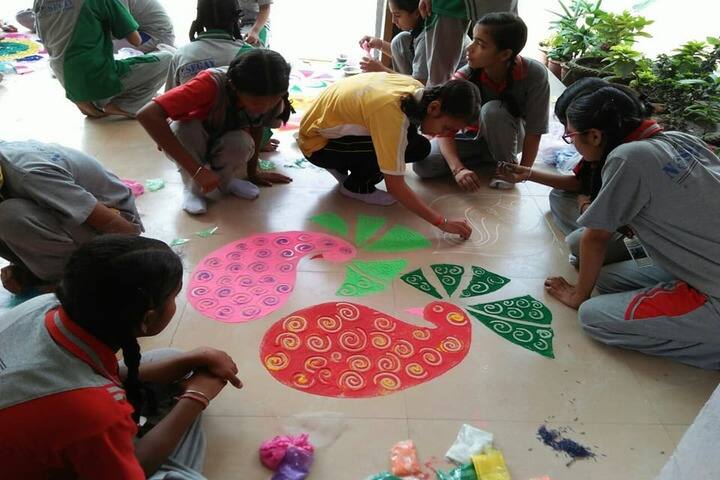 S M S Dutta Memo Nosegay Pub School-Rangoli Competition