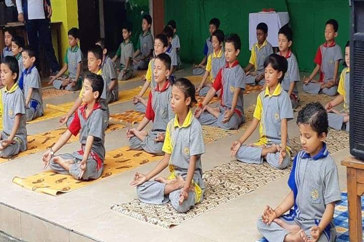 S M S Dutta Memo Nosegay Pub School-Yoga Day