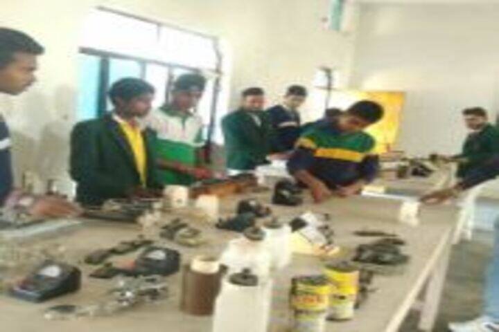 S B N International School-Lab