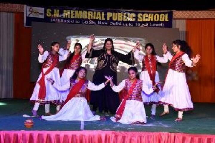 S N Memorial Public School-Dances